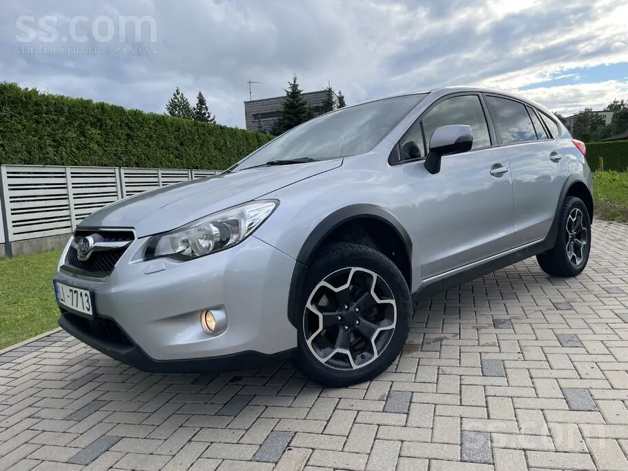 Subaru Xv 2012 photo 3