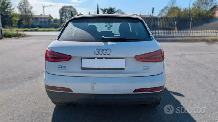 Audi Q3 2014 photo 4