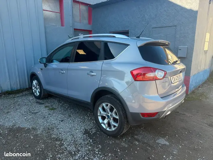 Ford Kuga 2012 photo 4