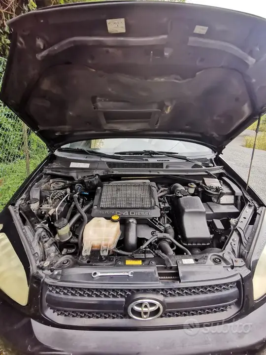 Toyota Rav4 2004 photo 3