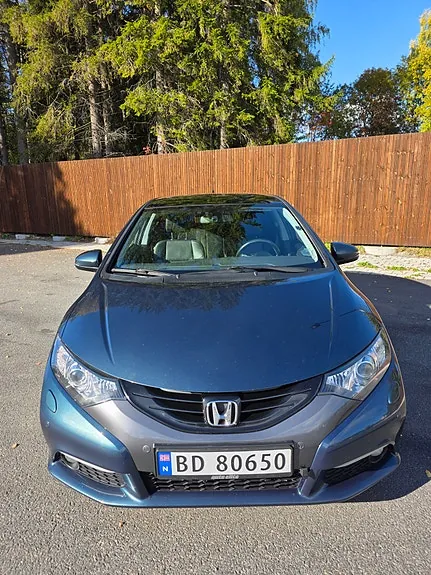 Honda Civic 2012 photo 2