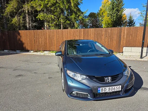 Honda Civic 2012 photo 3