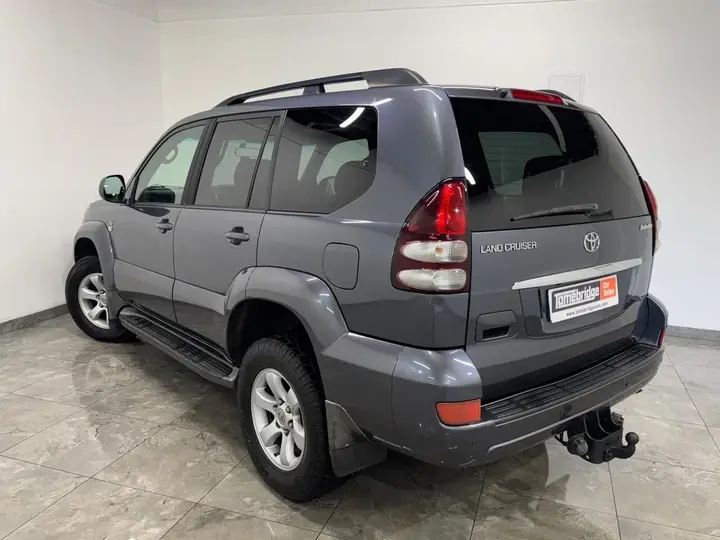 Toyota Land Cruiser 2008 photo 5