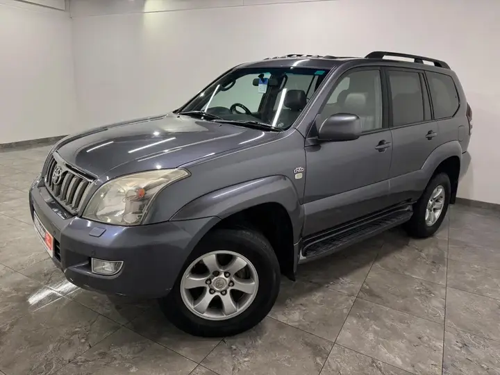 Toyota Land Cruiser 2008 photo 4