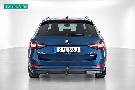 Skoda Superb 2019 photo 5