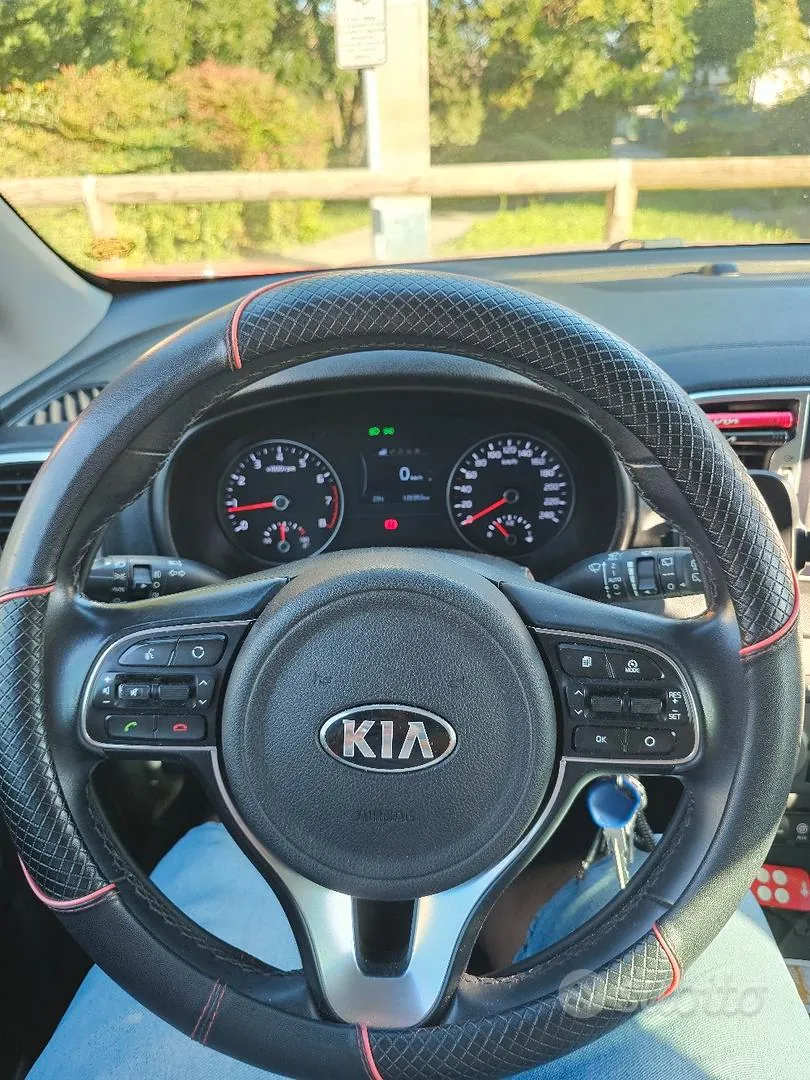 Kia Sportage 2017 photo 2