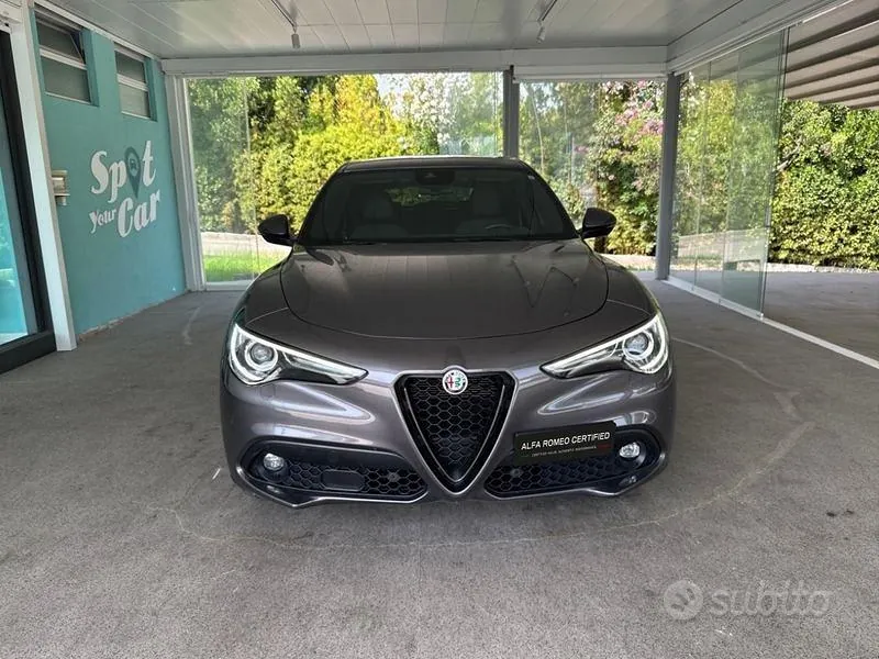Alfa Romeo Stelvio 2022 photo 2