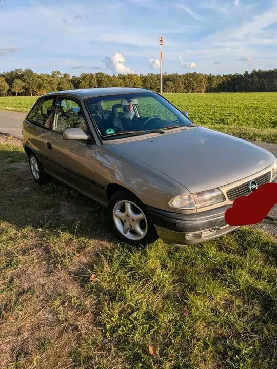 Opel Astra F
