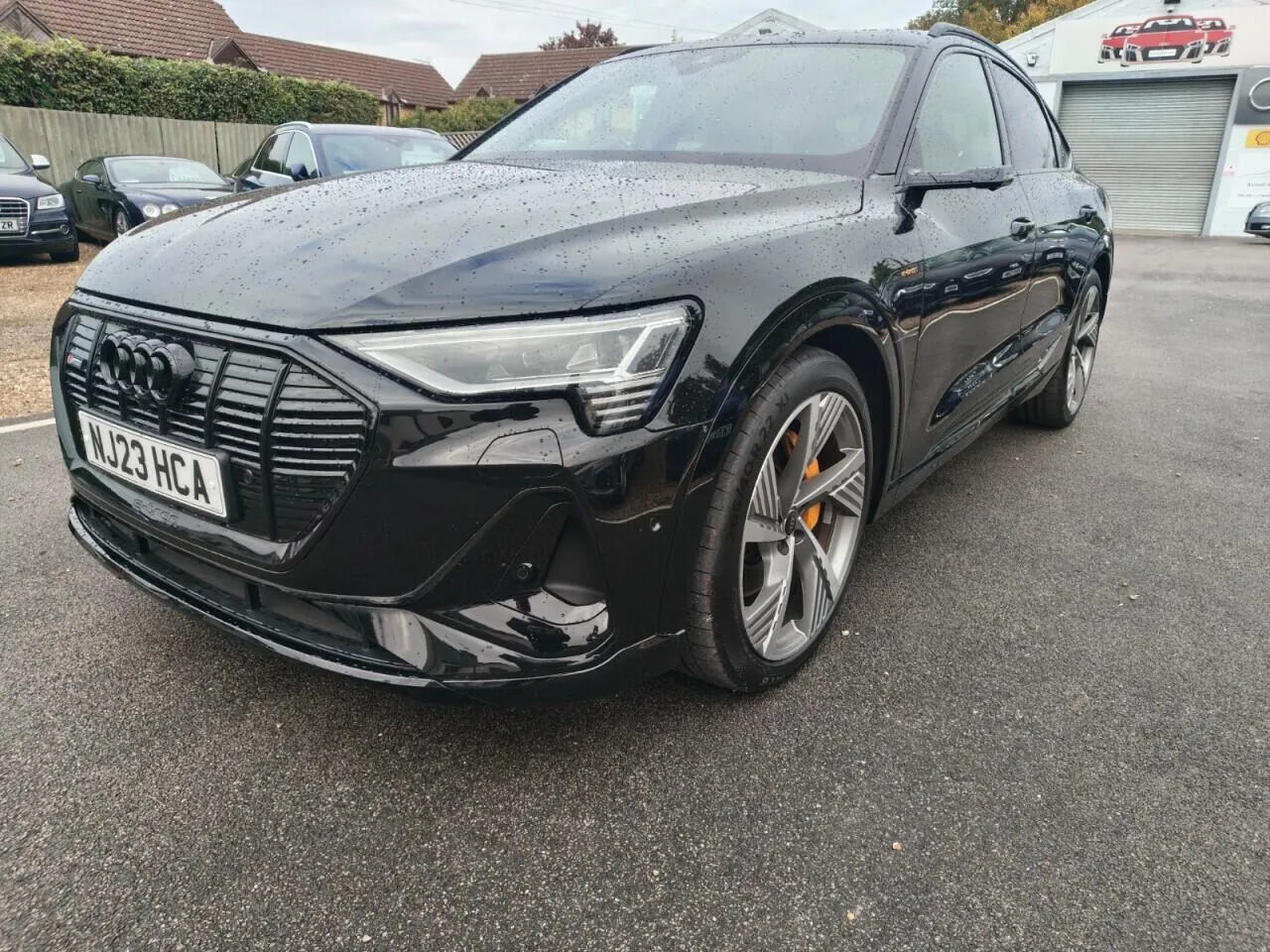 Audi E-Tron 2023 photo 2