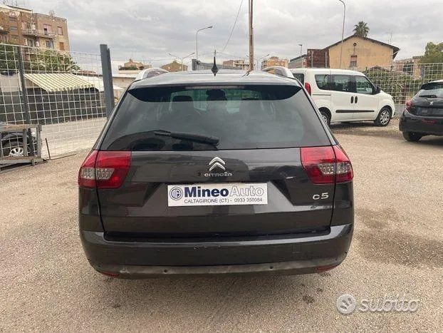 Citroen C5 2012 photo 4