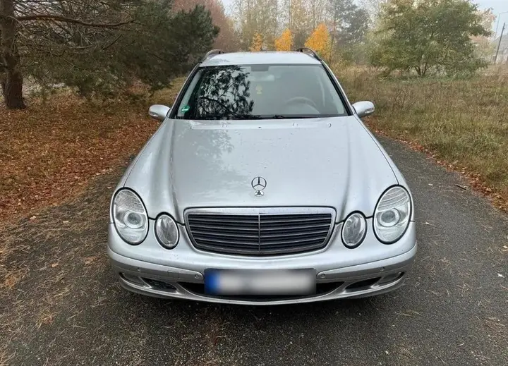 Mercedes-Benz E 220 Cdi