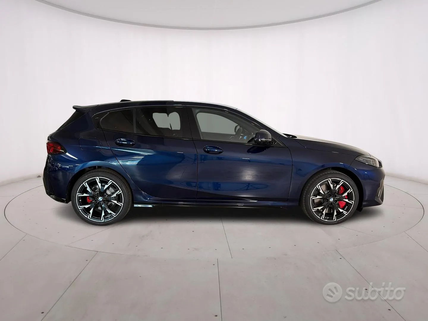 BMW 1 Series 2023 photo 4