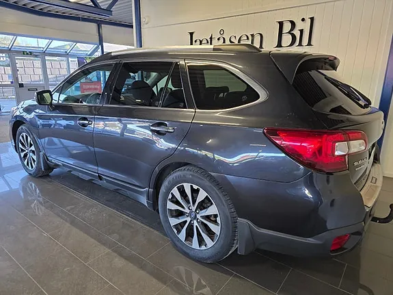 Subaru Outback 2015 photo 3