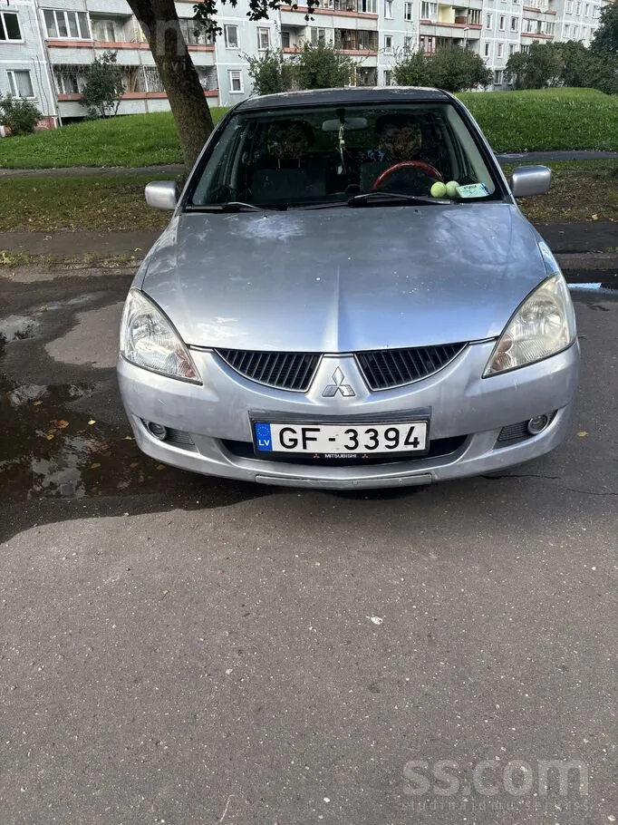 Mitsubishi Lancer 2004 photo 5