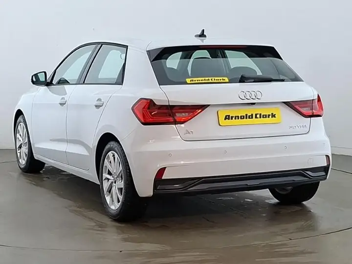 Audi A1 2022 photo 2