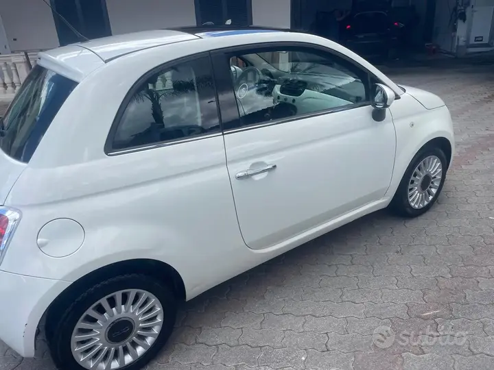 Fiat 500 2010 photo 2