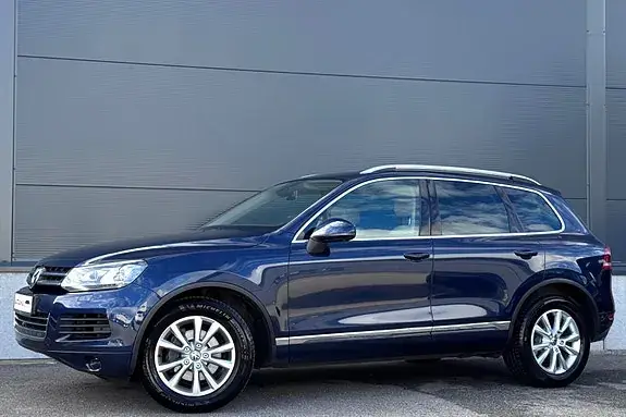 Volkswagen Touareg 2011 photo 2