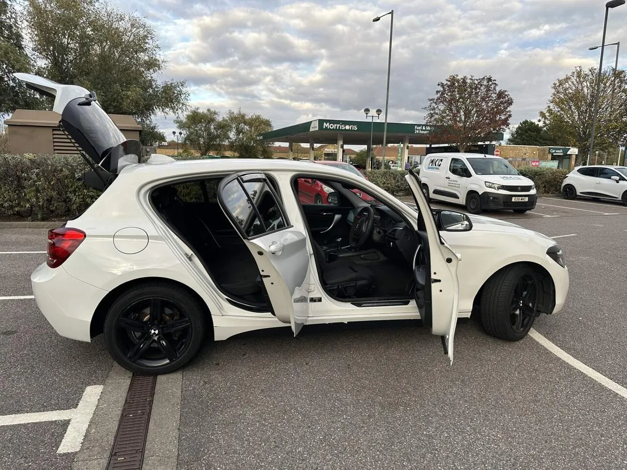 BMW 1 Series 2014 photo 2