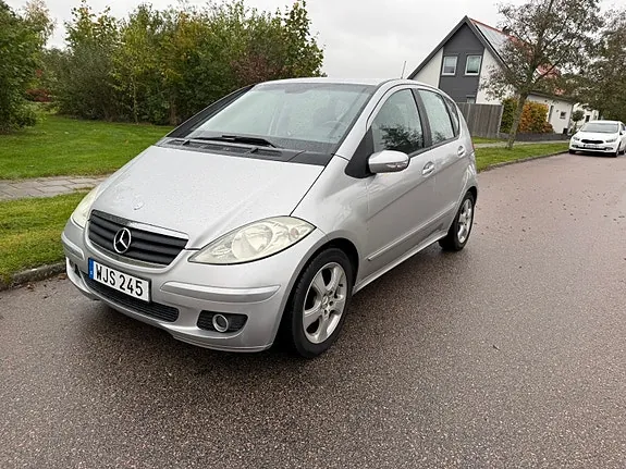 Mercedes-Benz A150 2005 photo 3