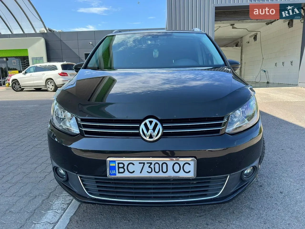 Volkswagen Touran 2010 photo 4