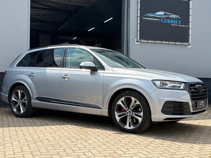 Audi Q7 2016 photo 2