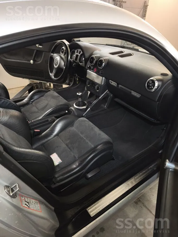 Audi Tt 2000 photo 4