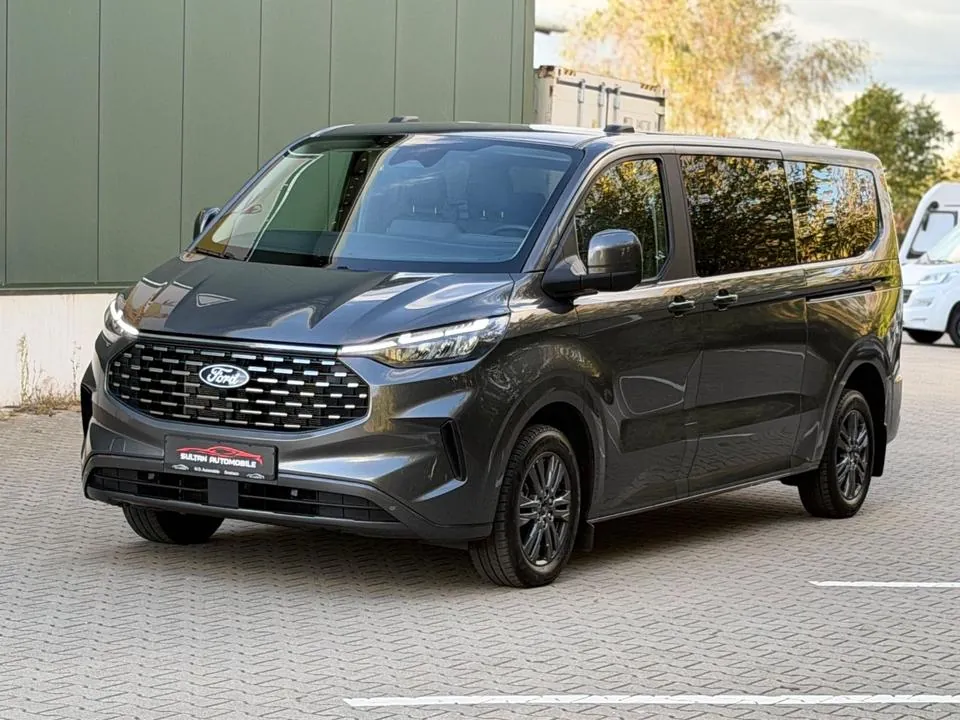 Ford Tourneo Custom
