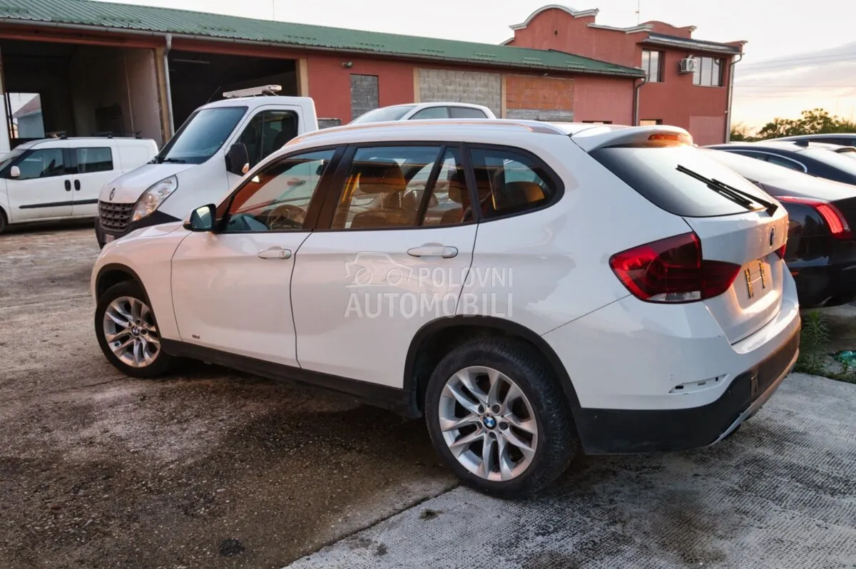 BMW X1 2015 photo 5