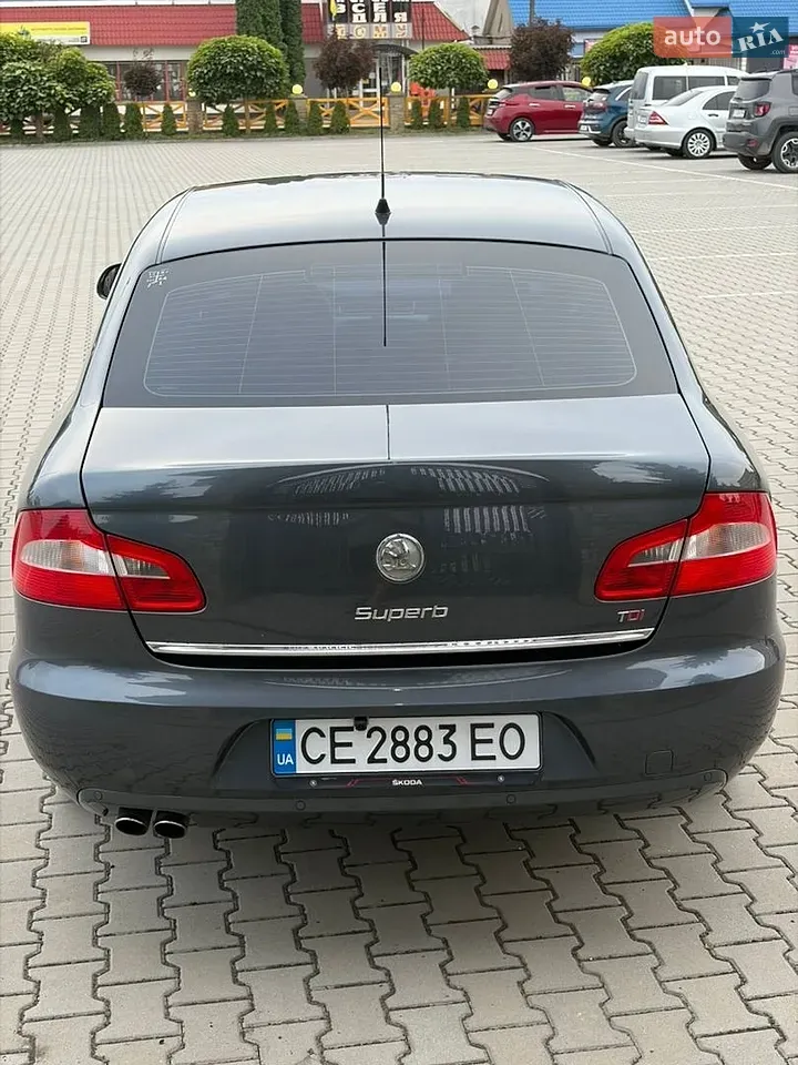Skoda Superb 2008 photo 5