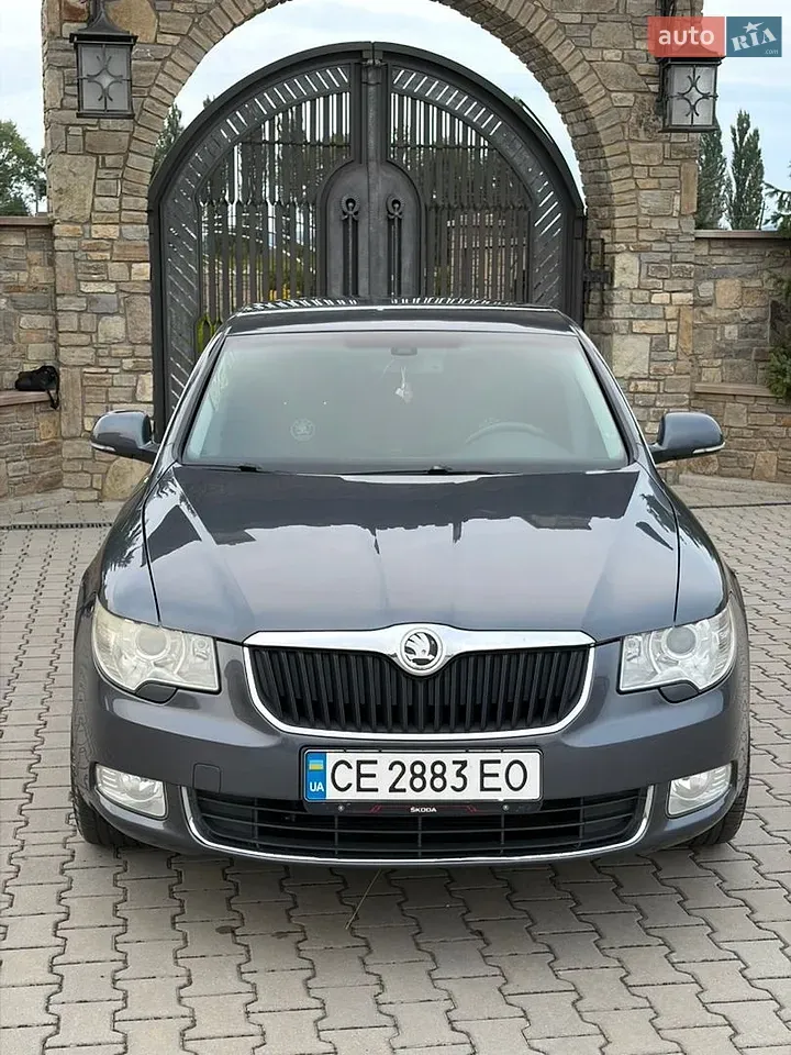 Skoda Superb 2008 photo 2