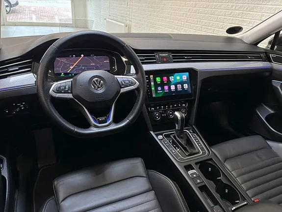 Volkswagen Passat 2020 photo 5