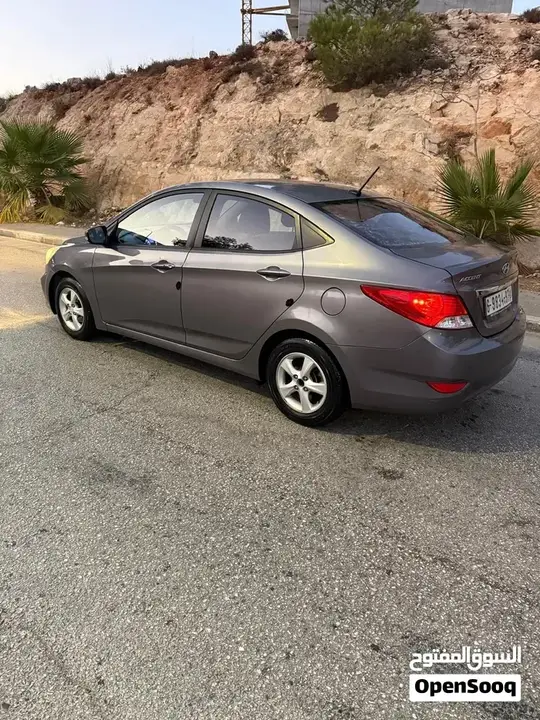 Hyundai Accent 2015 photo 2