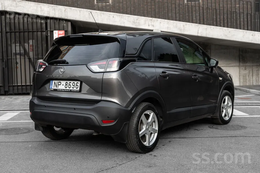 Opel Crossland X 2023 photo 3