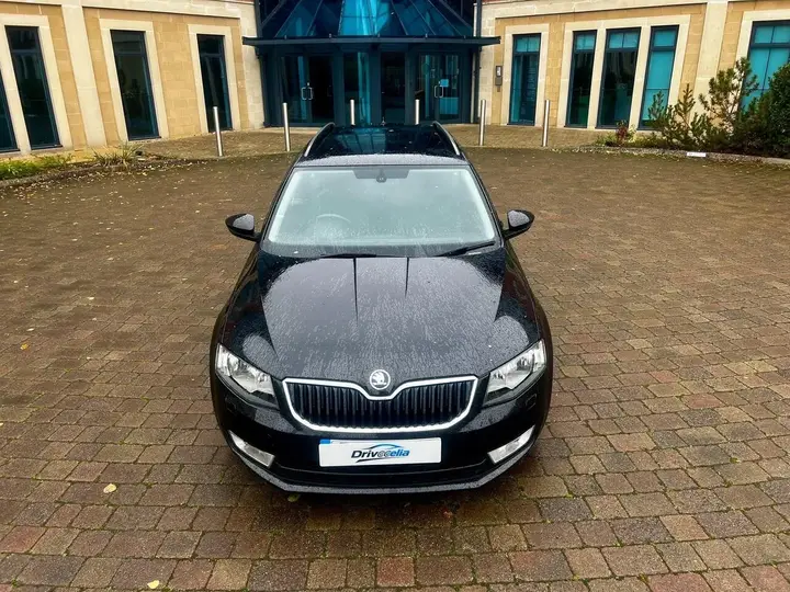 Skoda Octavia 2014 photo 4