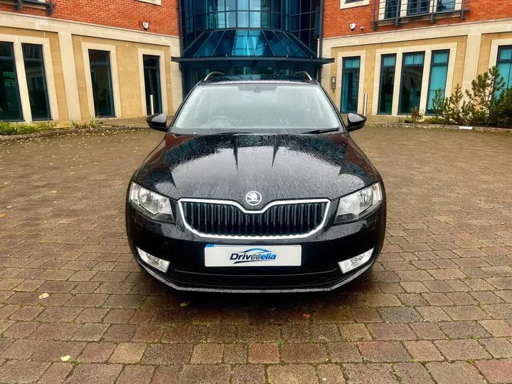Skoda Octavia 2014 photo 3