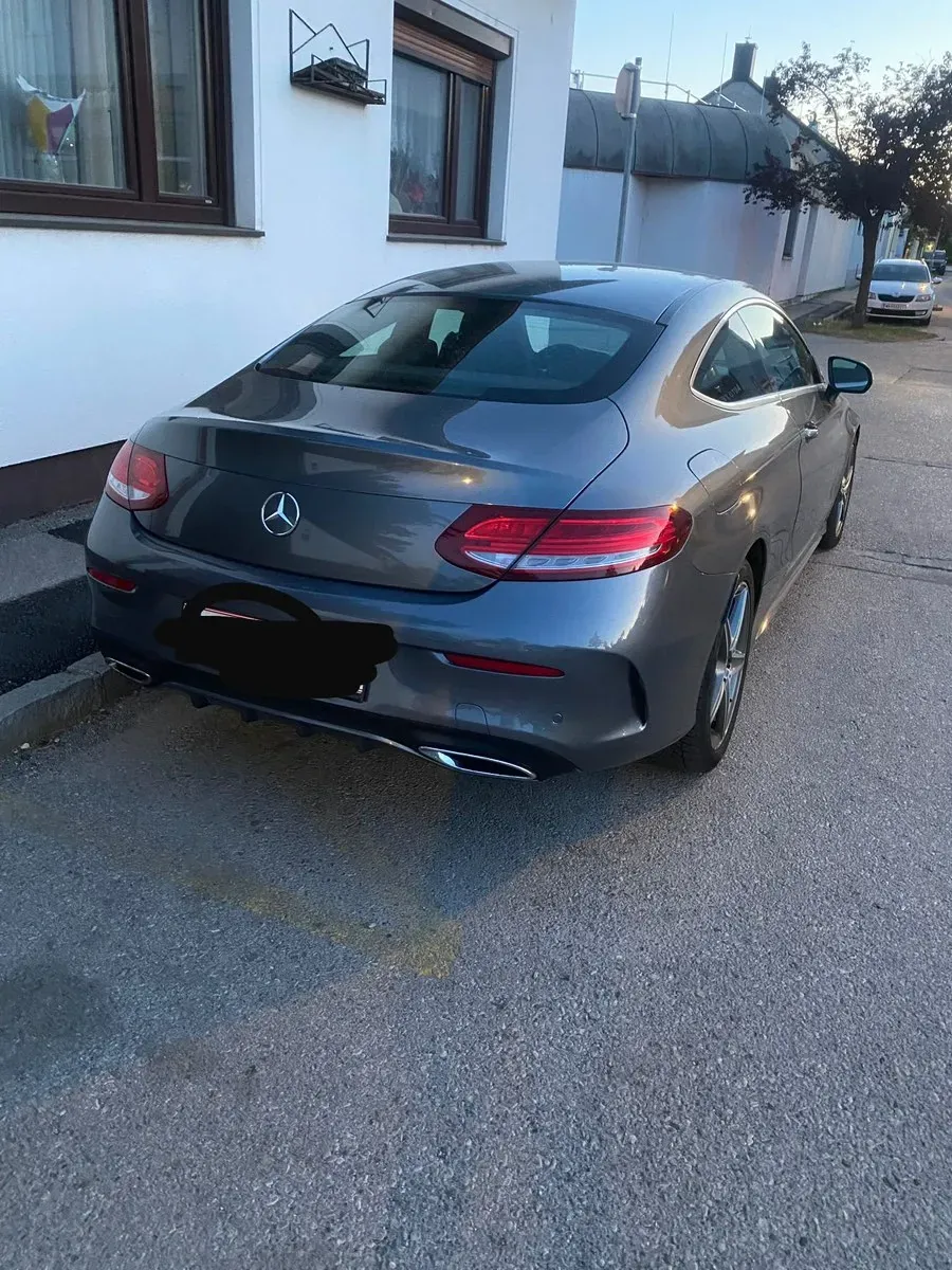 Mercedes-Benz C-Class 2016 photo 2