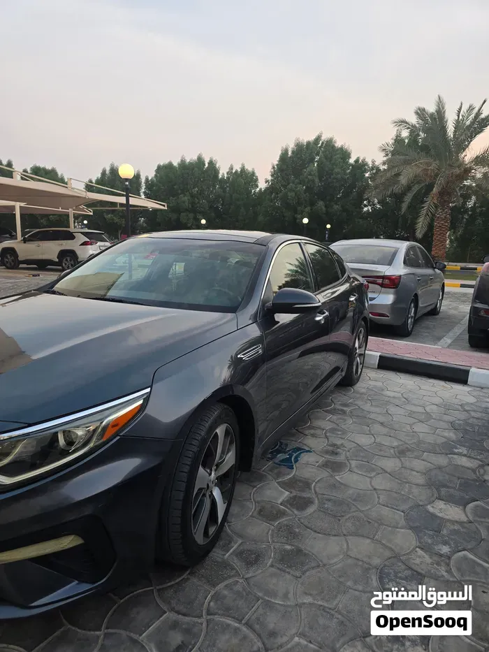 Kia Optima 2019 photo 2