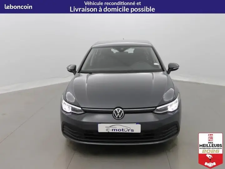Volkswagen Golf 2023 photo 2