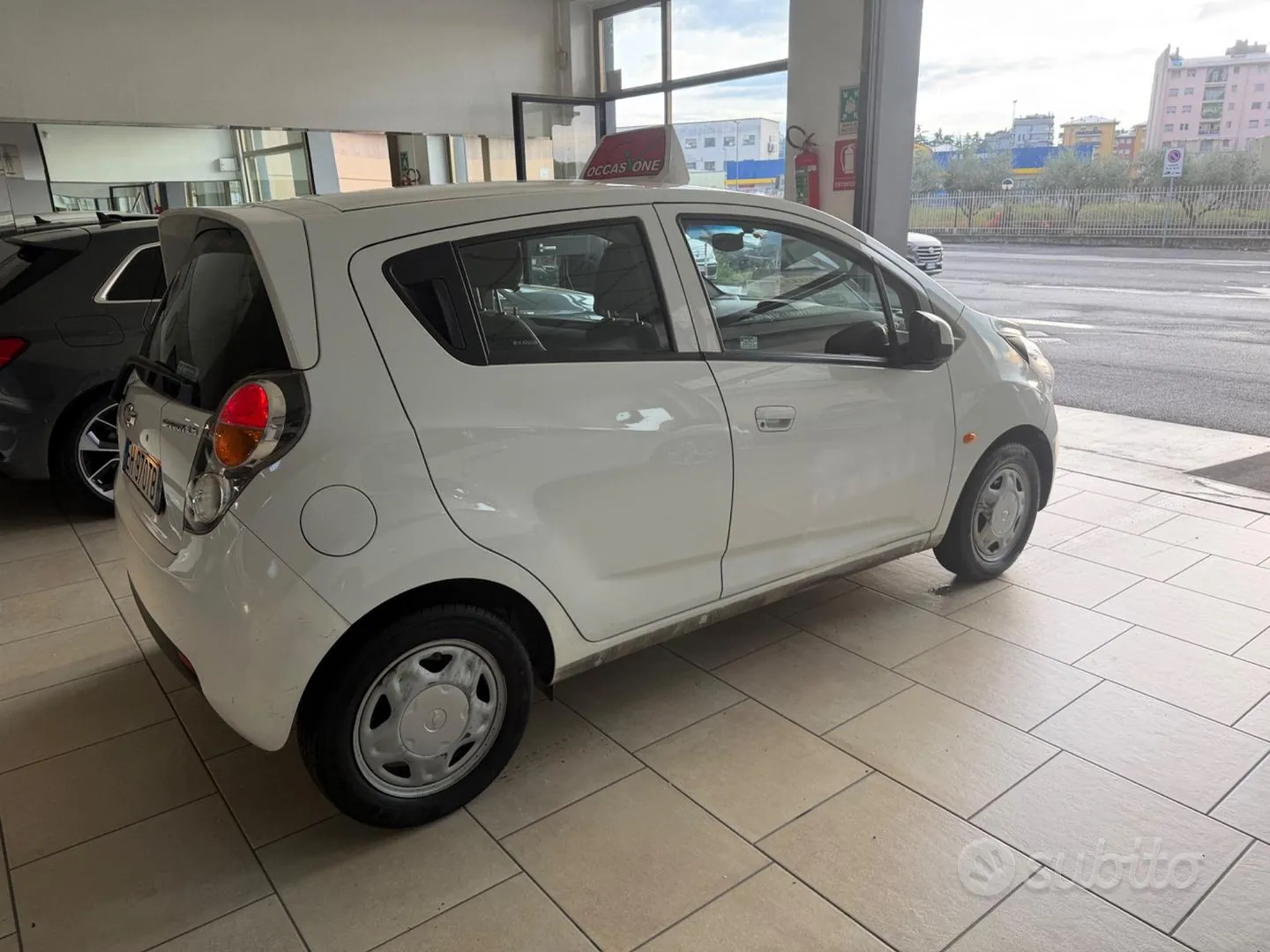 Chevrolet Spark 2011 photo 3