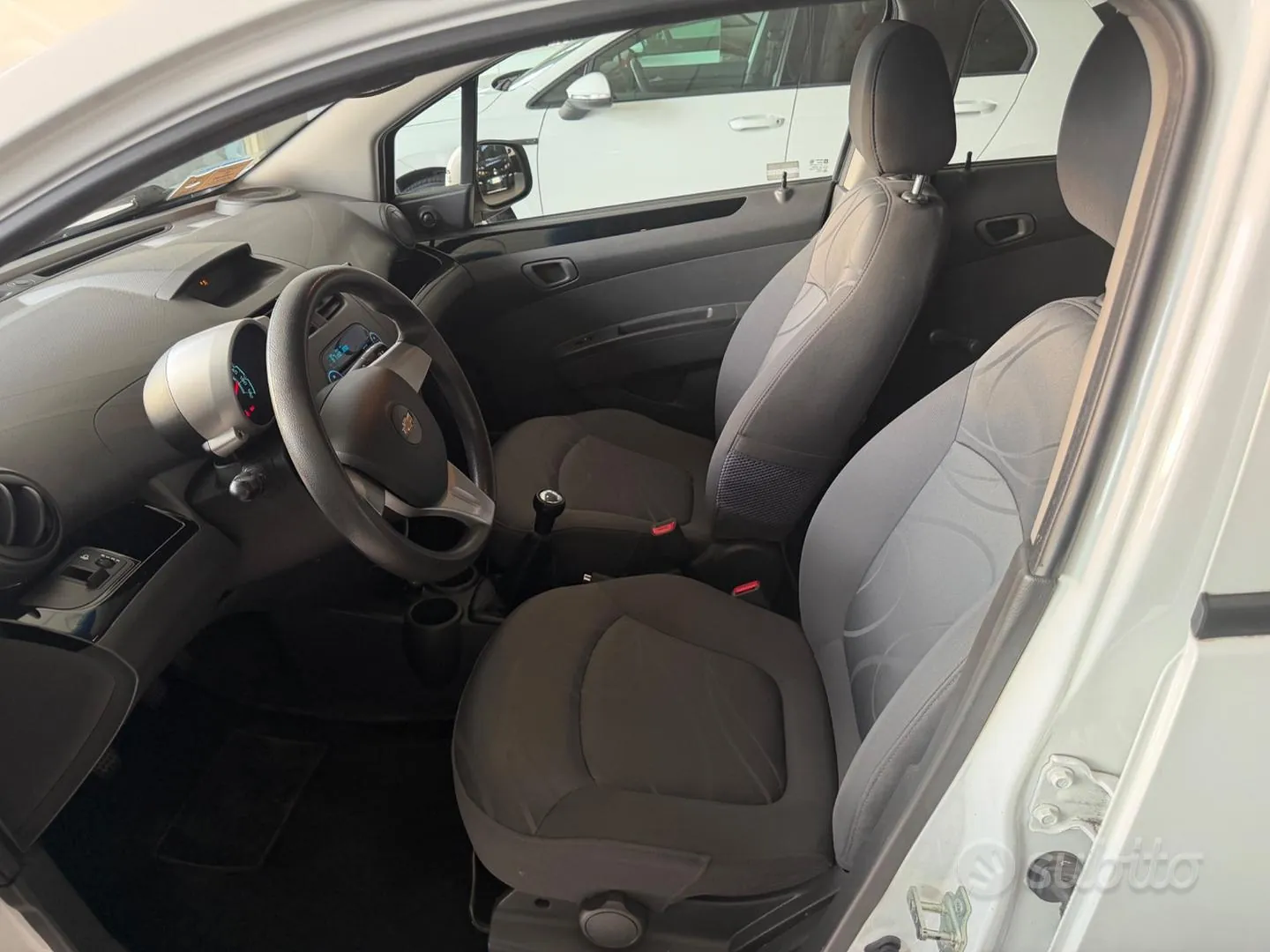 Chevrolet Spark 2011 photo 5