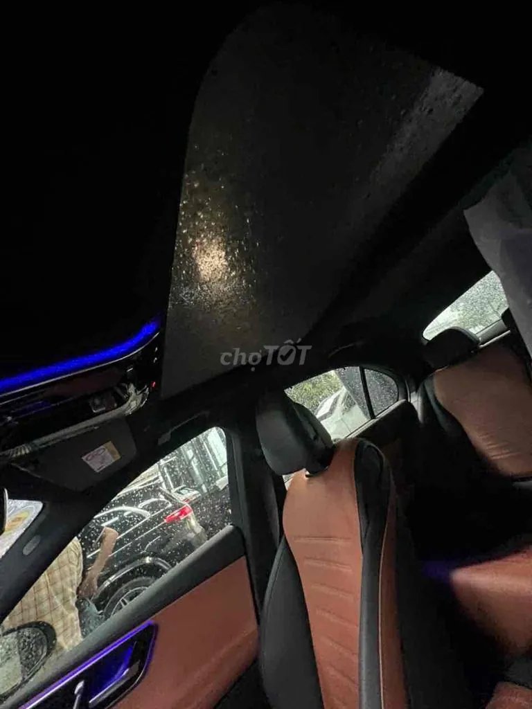 Mercedes-Benz C-Class 2025 photo 4