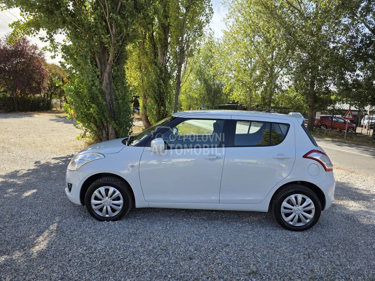 Suzuki Swift 2012 photo 4