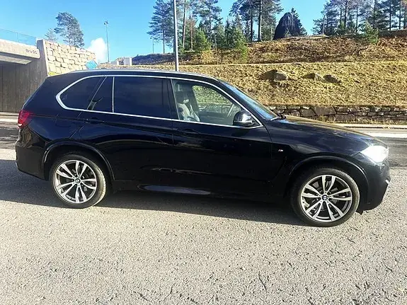 BMW X5 2014 photo 2