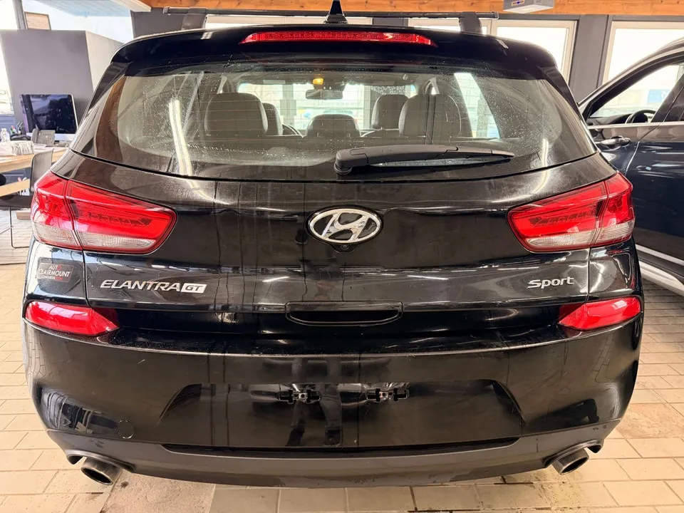 Hyundai Elantra 2018 photo 4