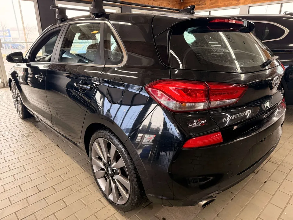 Hyundai Elantra 2018 photo 3