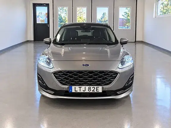 Ford Kuga 2021 photo 2