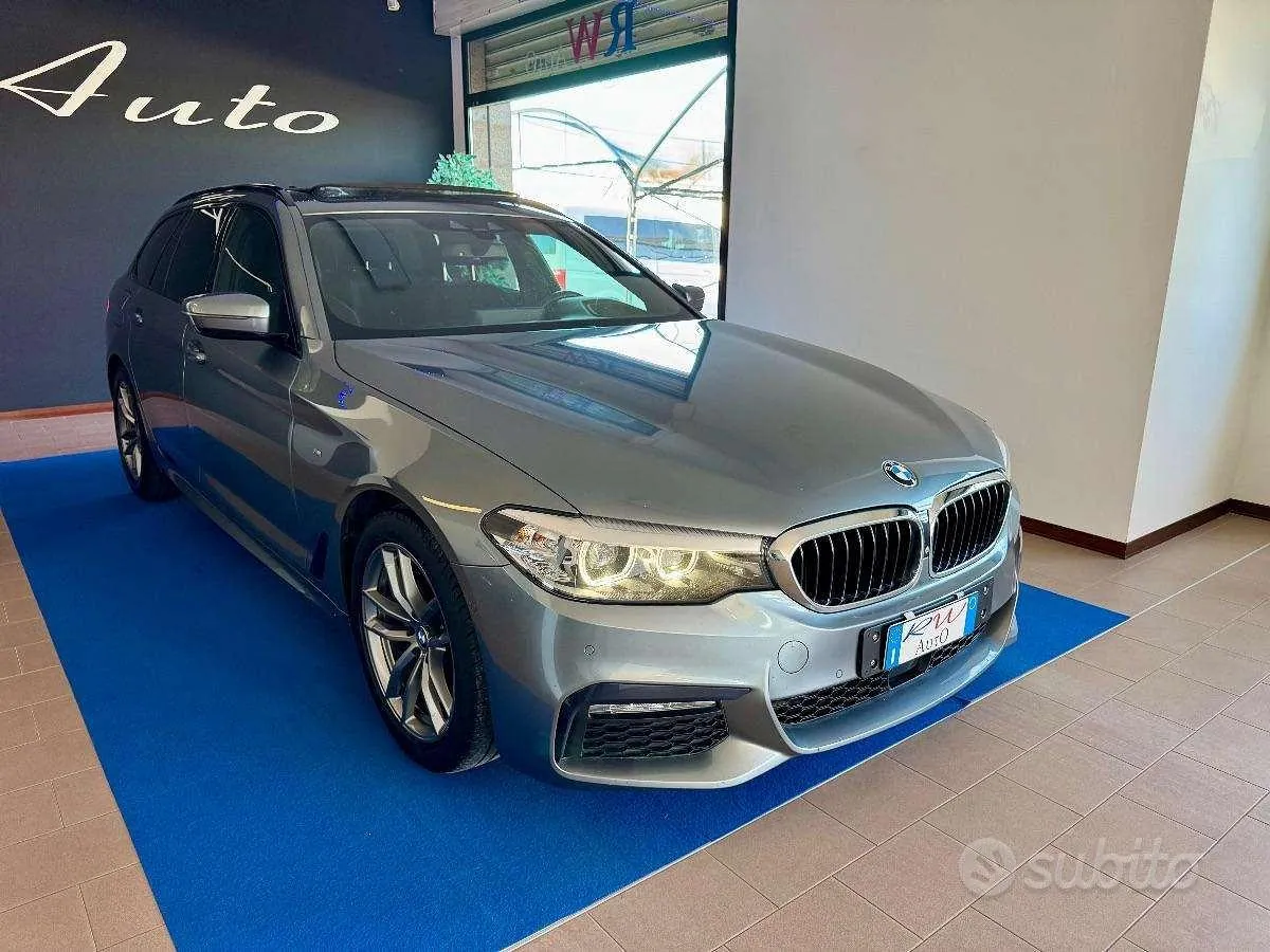BMW 5 Series 2018 photo 2