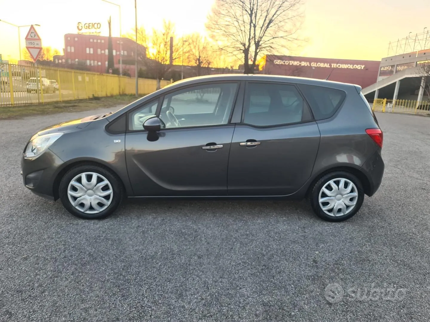 Opel Meriva 2010 photo 4