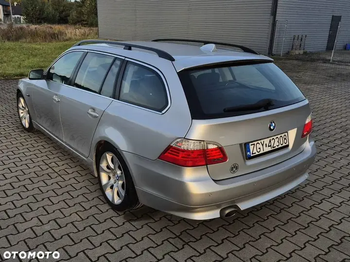 BMW 5 Series 2008 photo 4