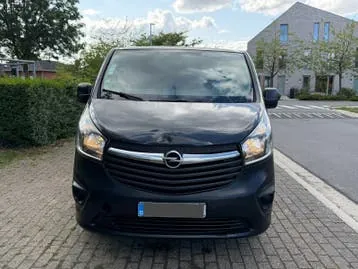 Opel Vivaro 2016 photo 2